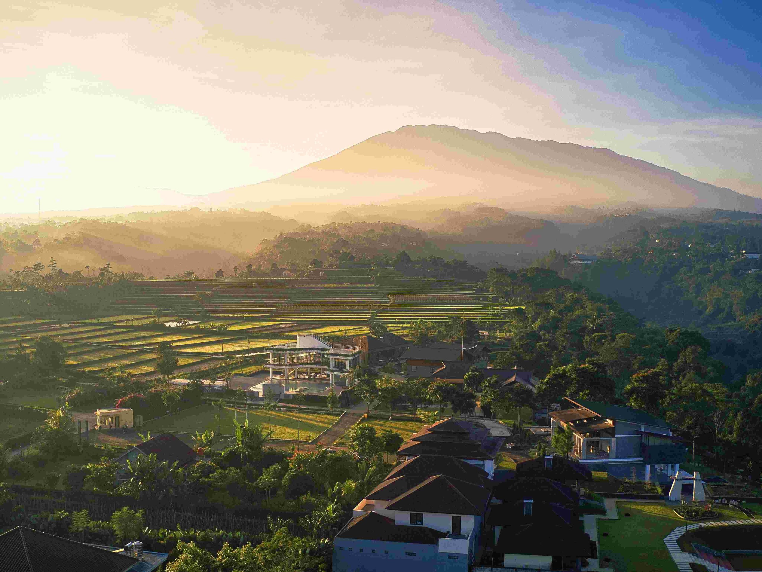 Rekomendasi Tempat Indah di Bogor yang Wajib Dikunjungi