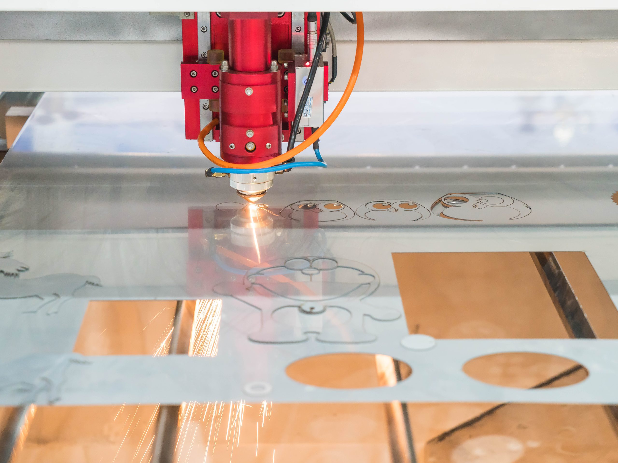 Apa Itu Die Cutting? Fungsi, Bentuk, dan Contoh Penggunaan pada Kemasan